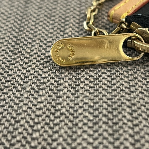 Louis Vuitton Takahashi Murakami key cles black multicolor RARE - Picture 15 of 16